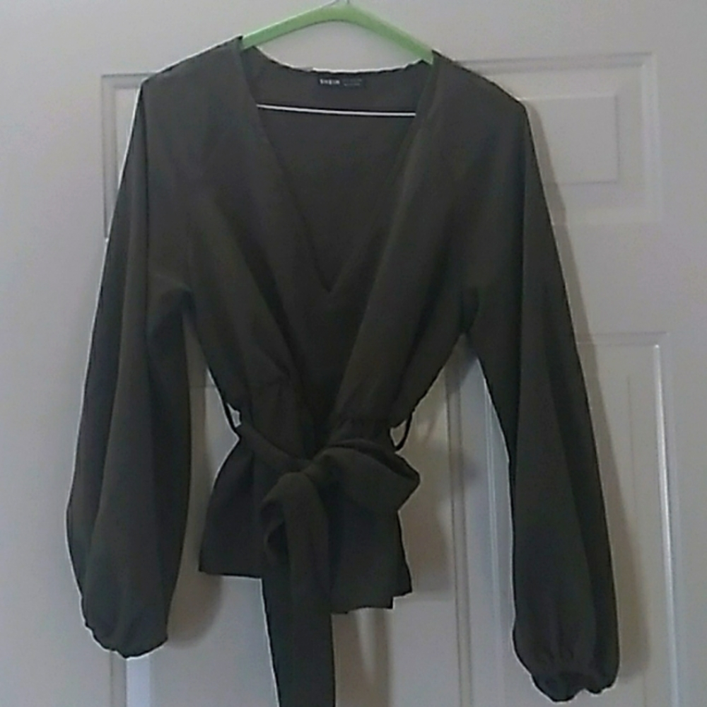 Womans long sleeve dress shirt